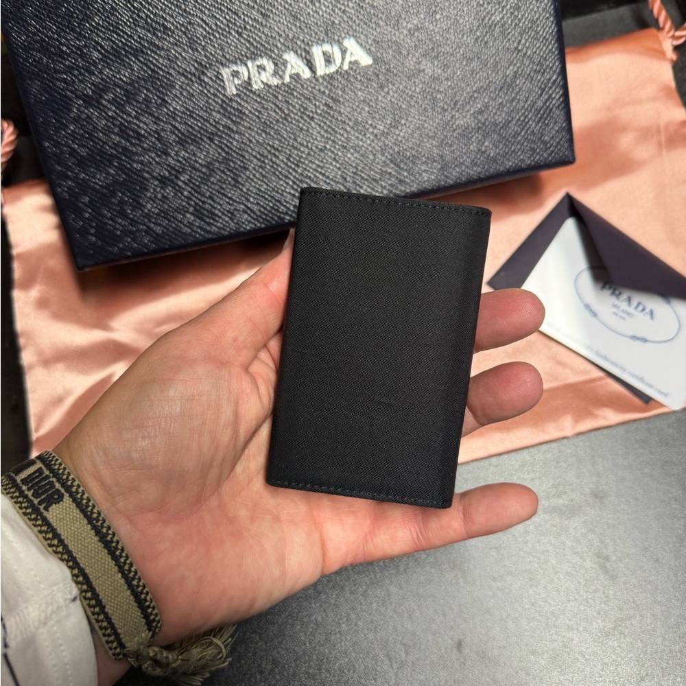 /traded/Prada Tessuto Key Holder - Picture 3 of 13